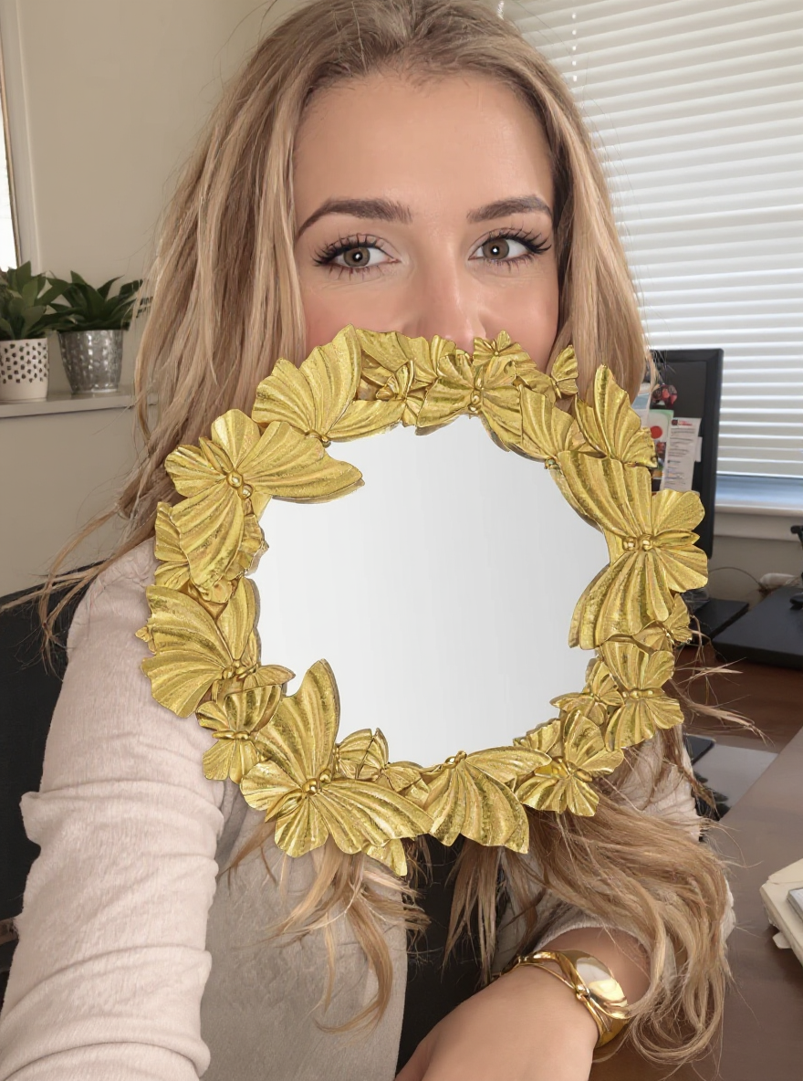 Sarah wearing product